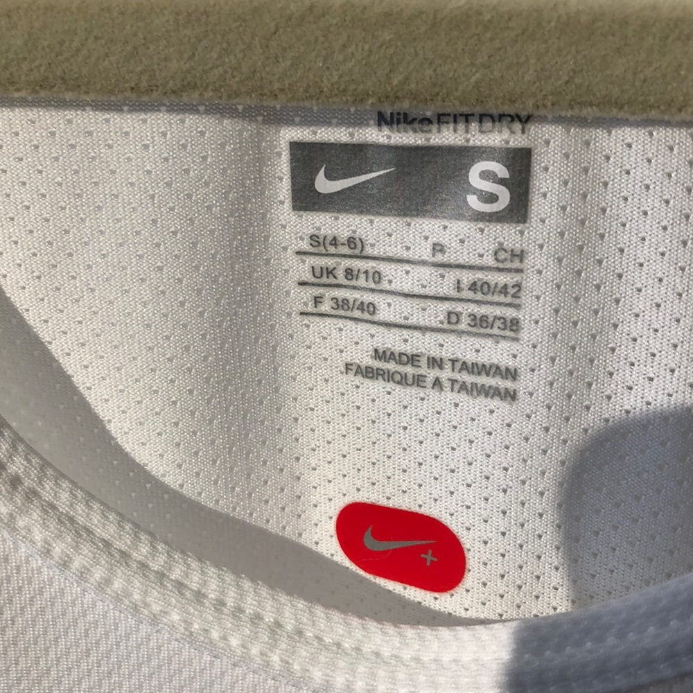 Nike Racerback Tank - Picture 2 of 11